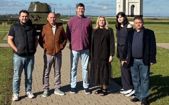 Делегация Маслянинского округа отдала дань памяти героям, погибшим под Прохоровкой 